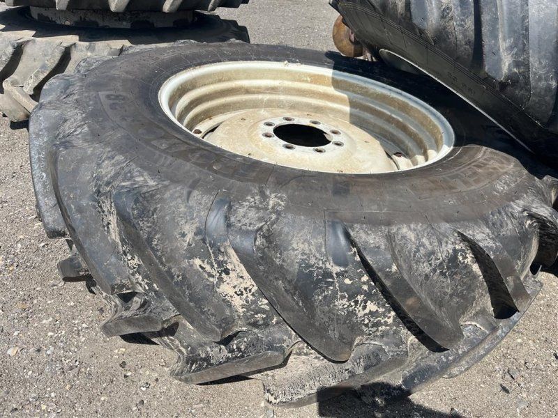 520/70R38 komplethjul
