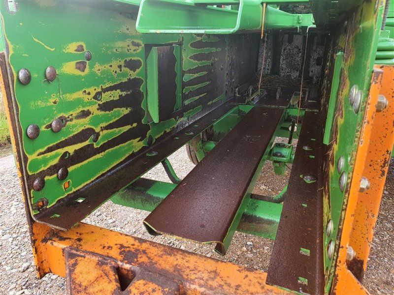 John Deere 359 r og 224