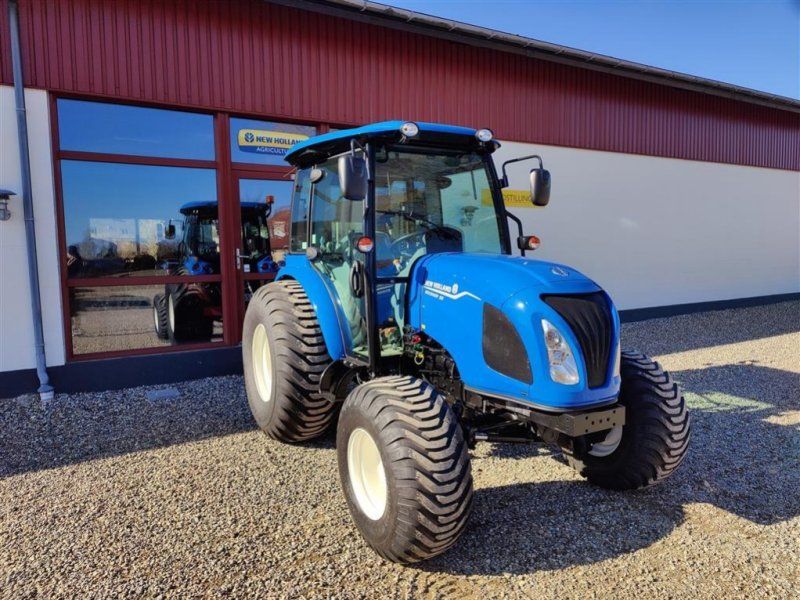 New Holland Boomer 55 CAB