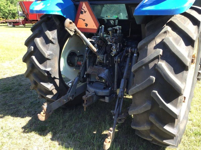 New Holland 7840 SLE