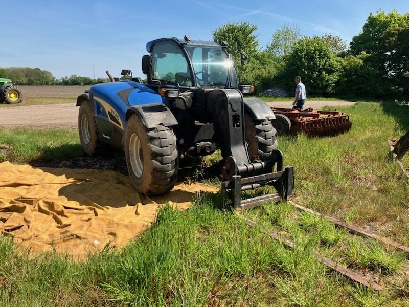 New Holland LM5060