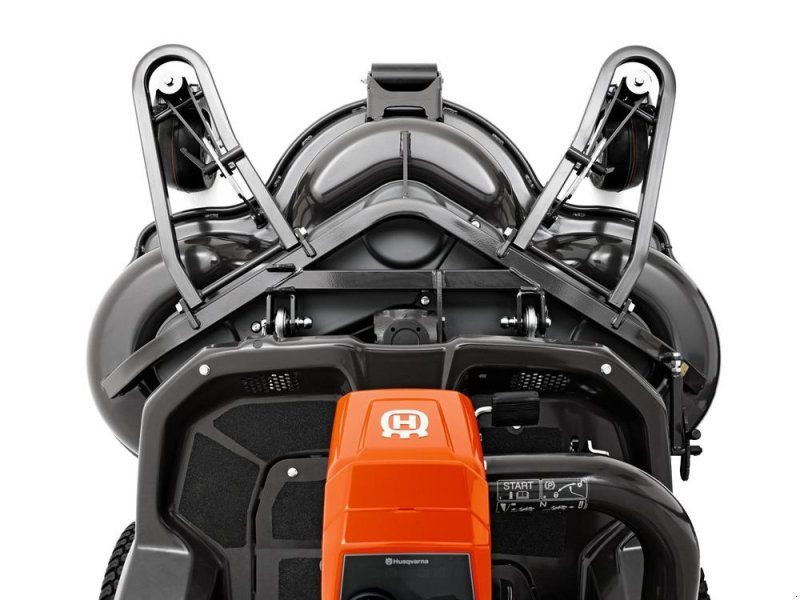 Husqvarna P520DX m. 132 cm Combi klipper