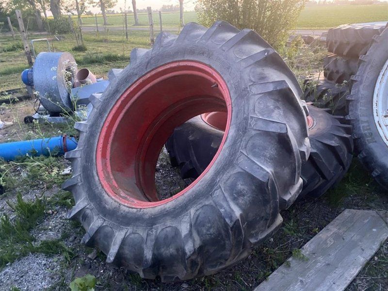 Goodyear 16,9 R 34 prisen er for 2 stk.