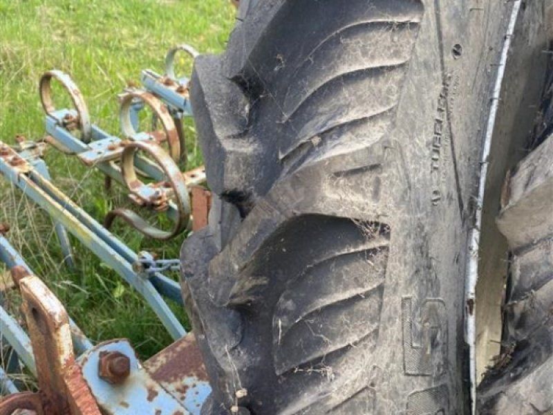 Michelin Sprøjtehjul 230/95R48. Kørt meget lidt.