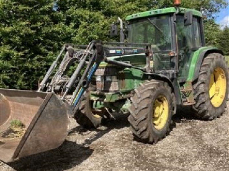 John Deere 6400