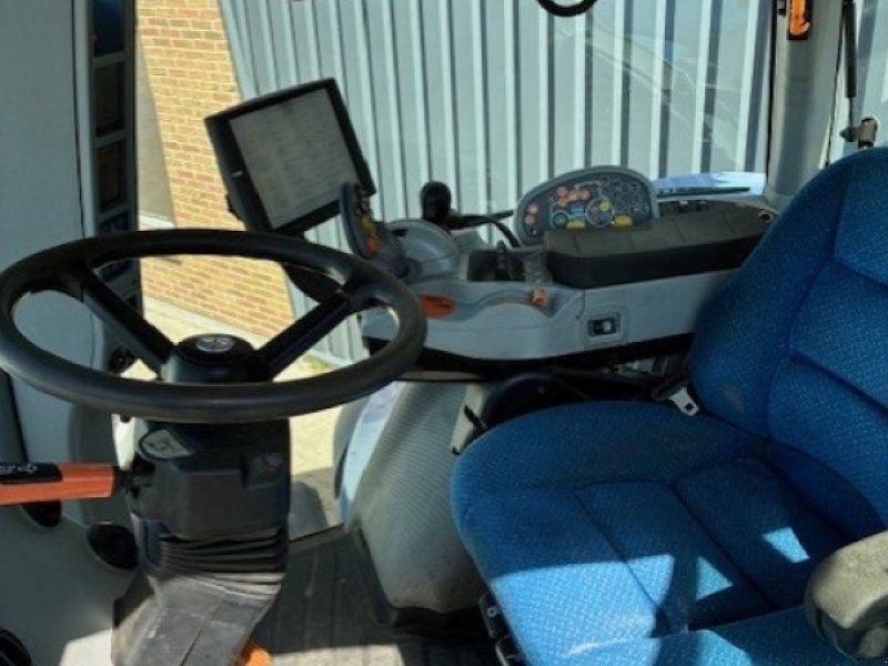 New Holland T8.420 Auto Command