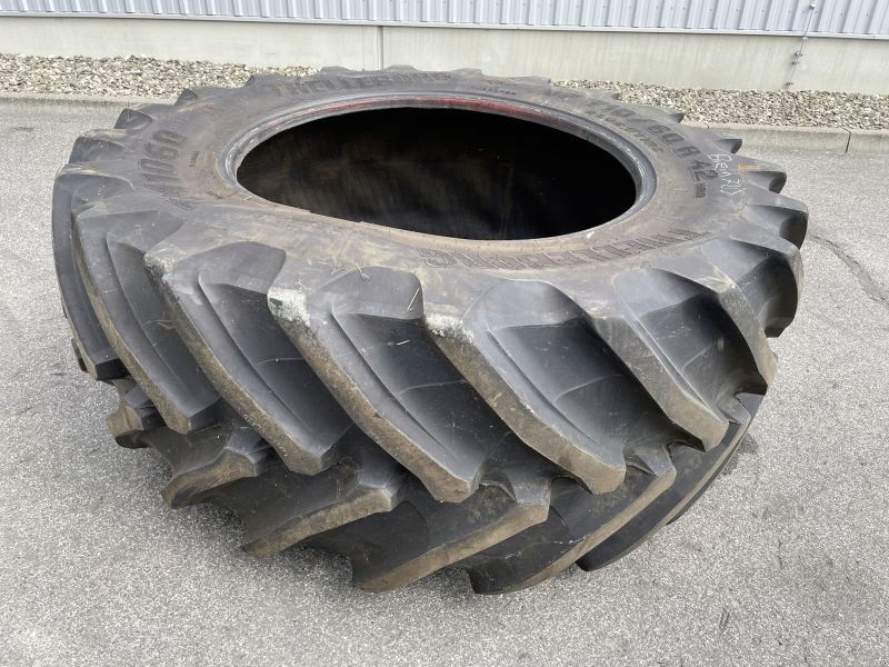 Fendt TRELLEBORG VF710/60R42
