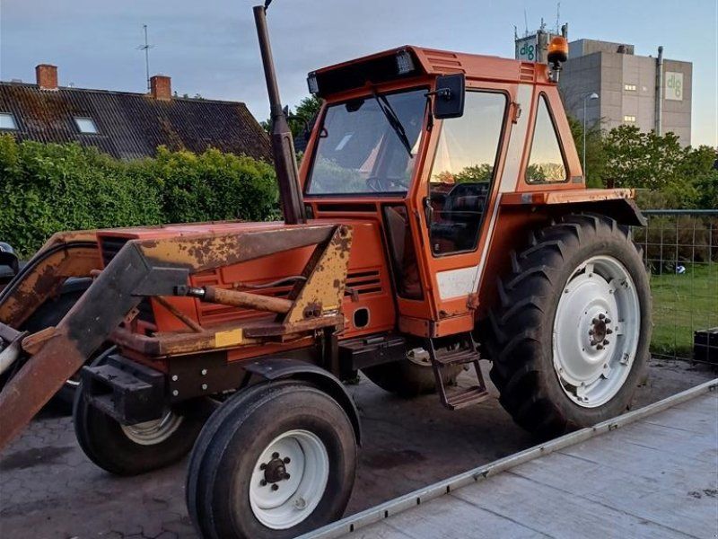 Fiat 880 fuldhydraulisk frontlæsser