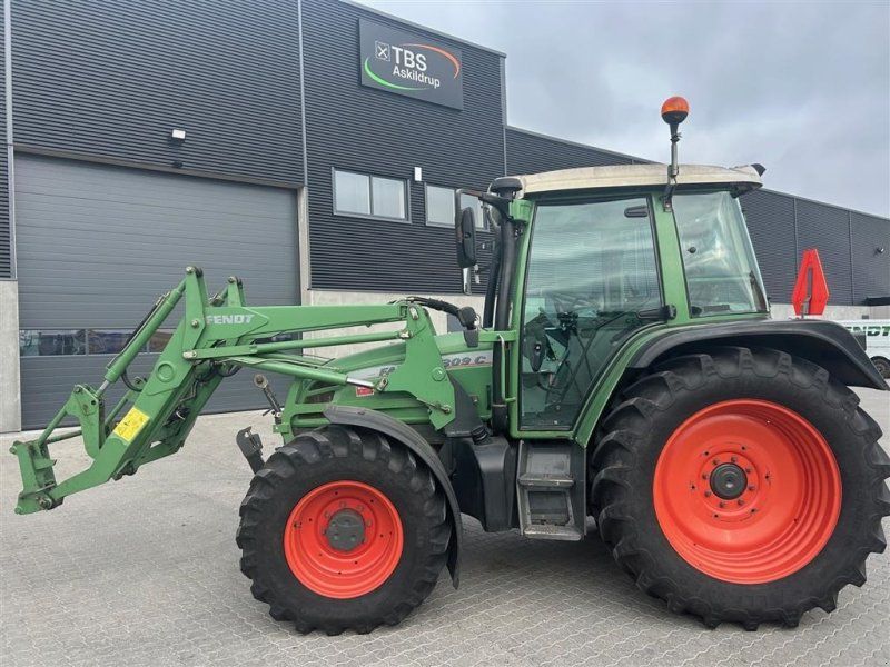 Fendt 309 C med læsser