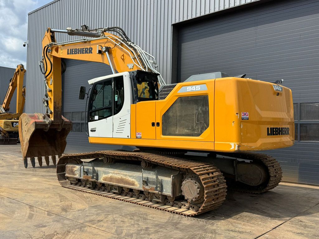 Liebherr R945 S-HD (R944 / R946 / R950)