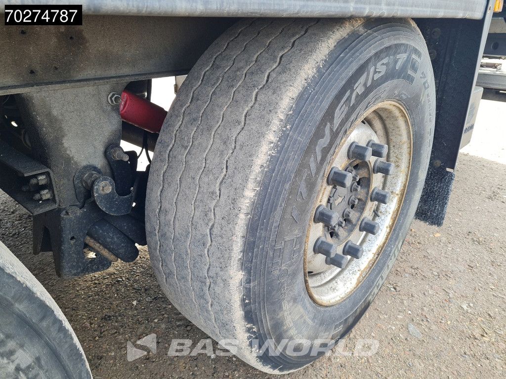 Schmitz SCB*S3B Tailgate 2x Liftachse LBW
