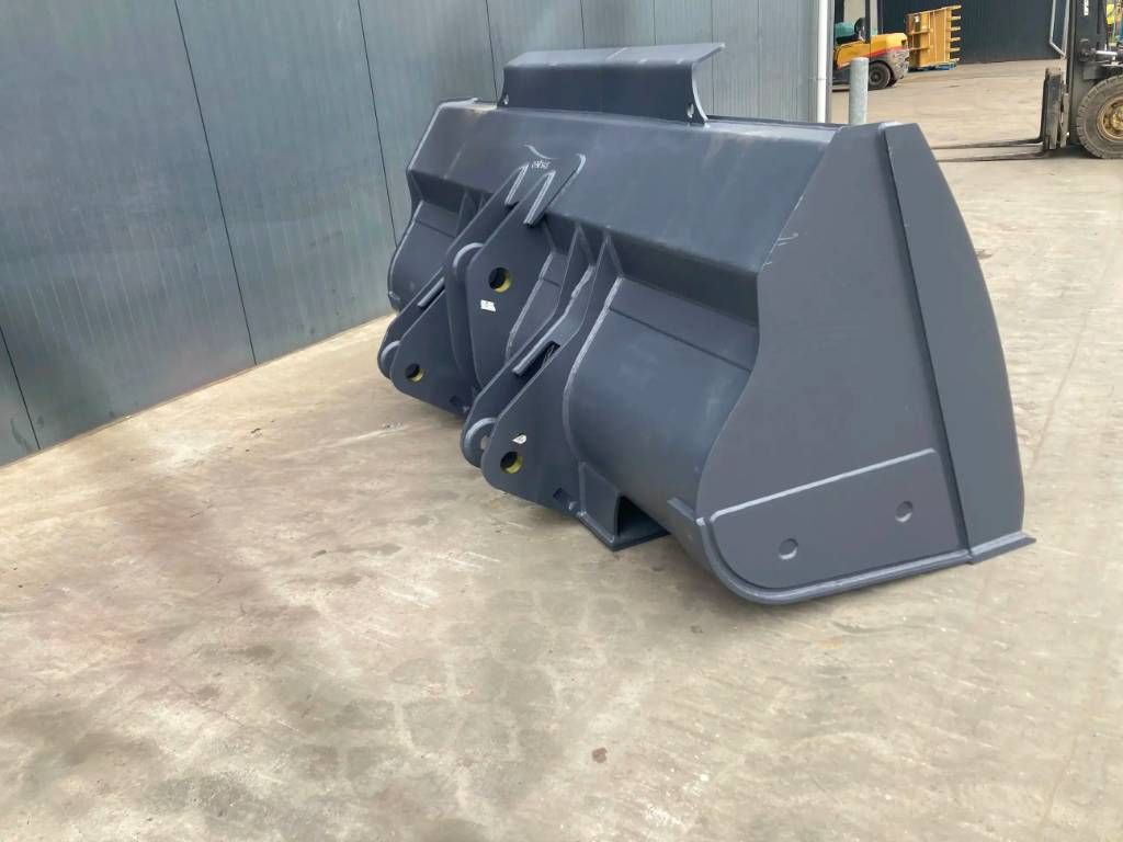 Volvo L90E