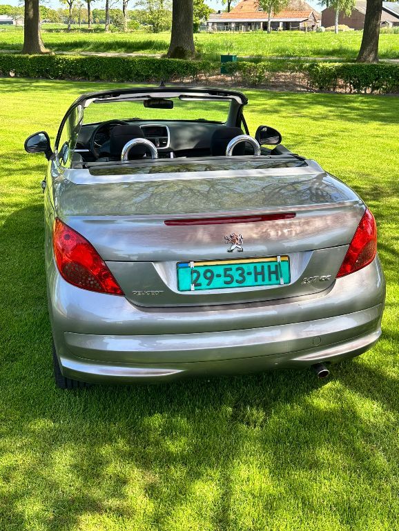 Peugeot 207 cc 2007