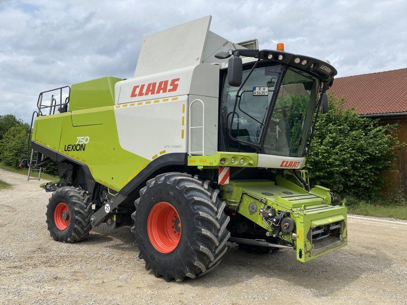 Claas Lexion 750