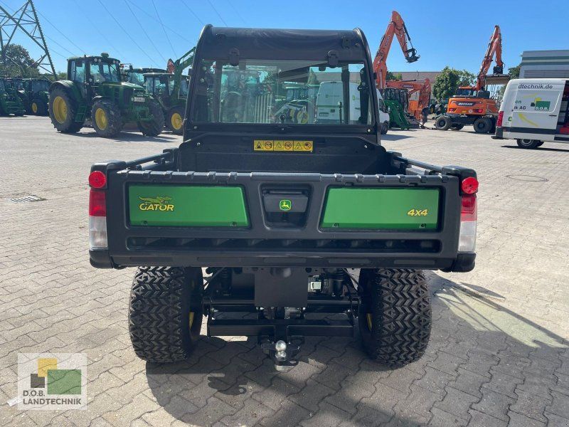 John Deere Gator HPX 815E