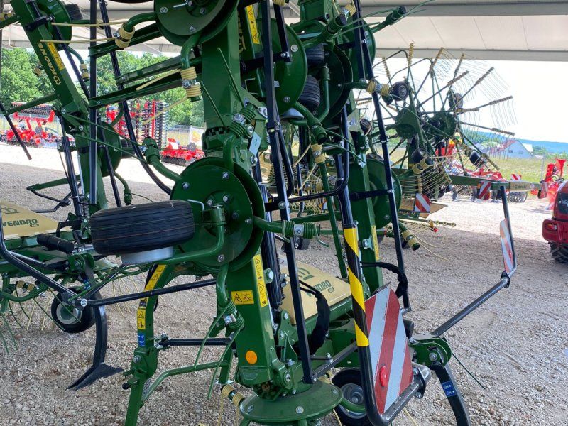 Krone Vendro 820
