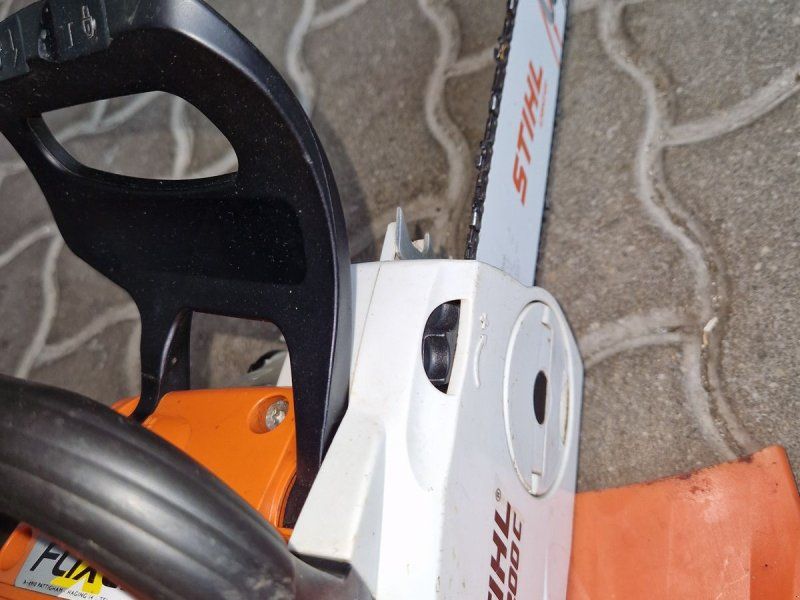 Stihl MSA 200 C-M
