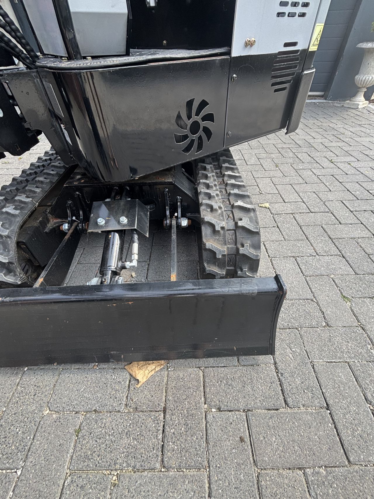 HT minigraver 1000kg(Kubota yanmar takaeugi)