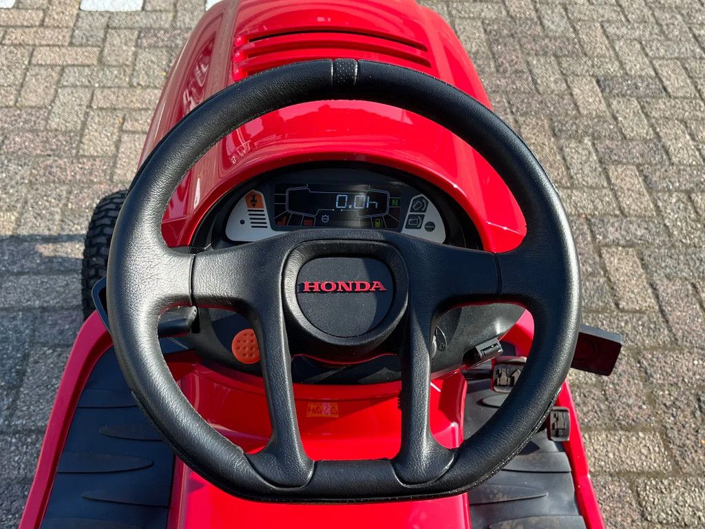 Honda HF2417HT zitmaaier met Versamow mulch en vangen