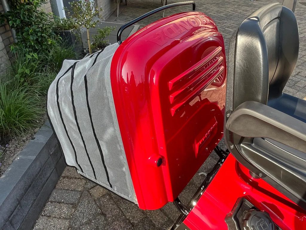 Honda HF2417HT zitmaaier met Versamow mulch en vangen