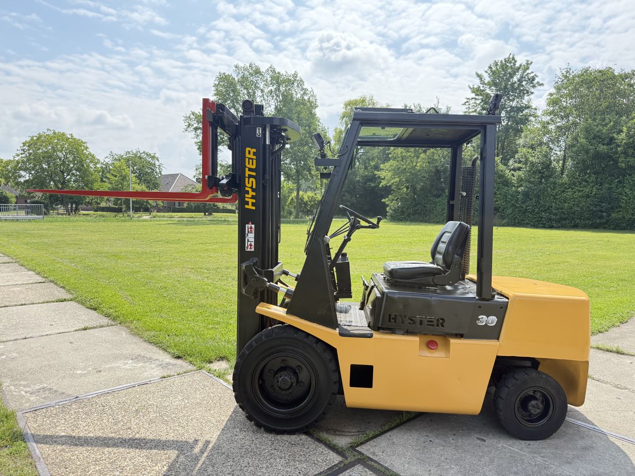 Hyster 3000KG diesel triplex 4.45M Freelift Sideshift ISUZU C240