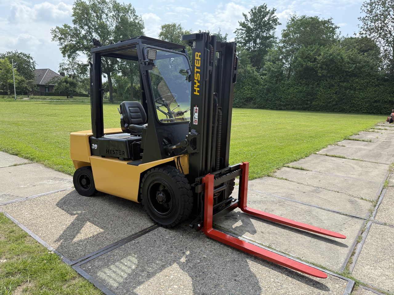 Hyster 3000KG diesel triplex 4.45M Freelift Sideshift ISUZU C240
