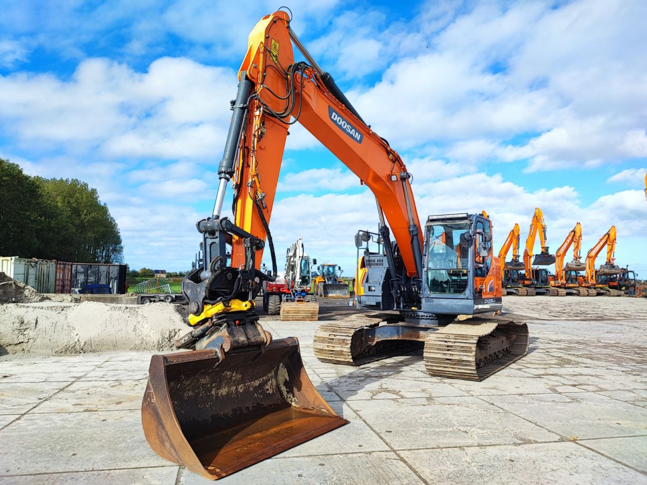 Doosan DX235LCR-5