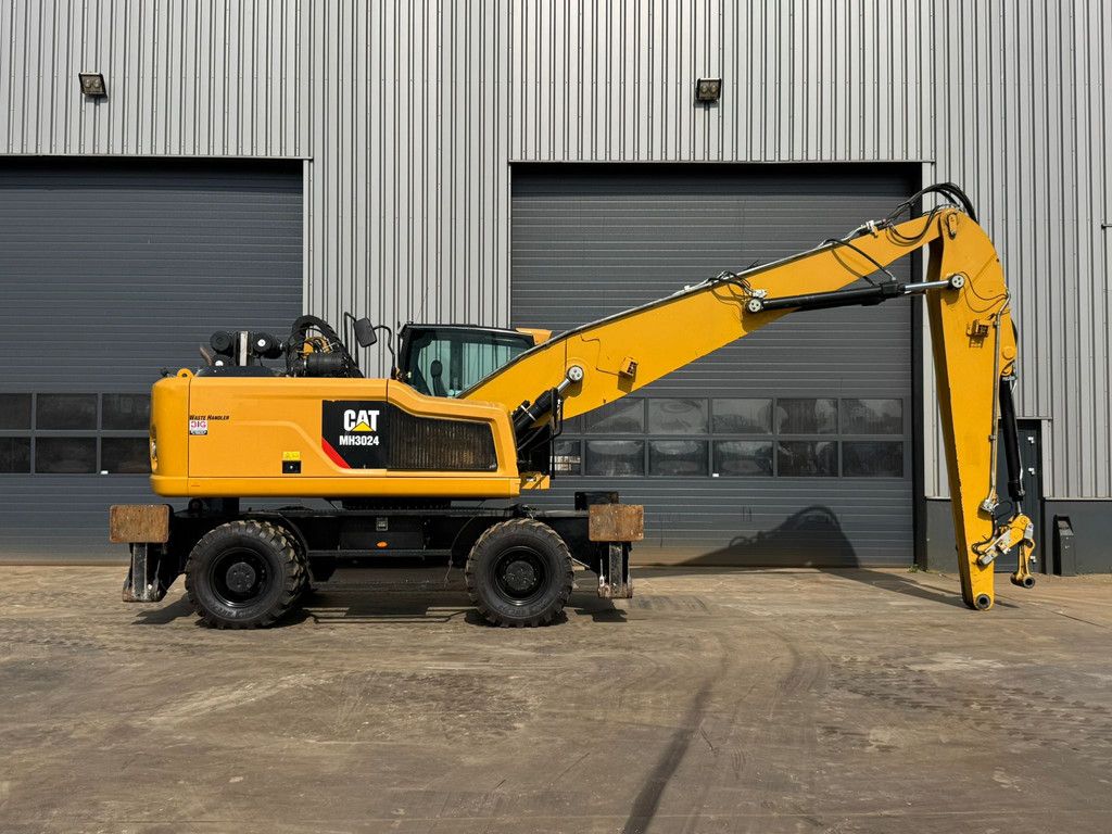 Caterpillar MH3024