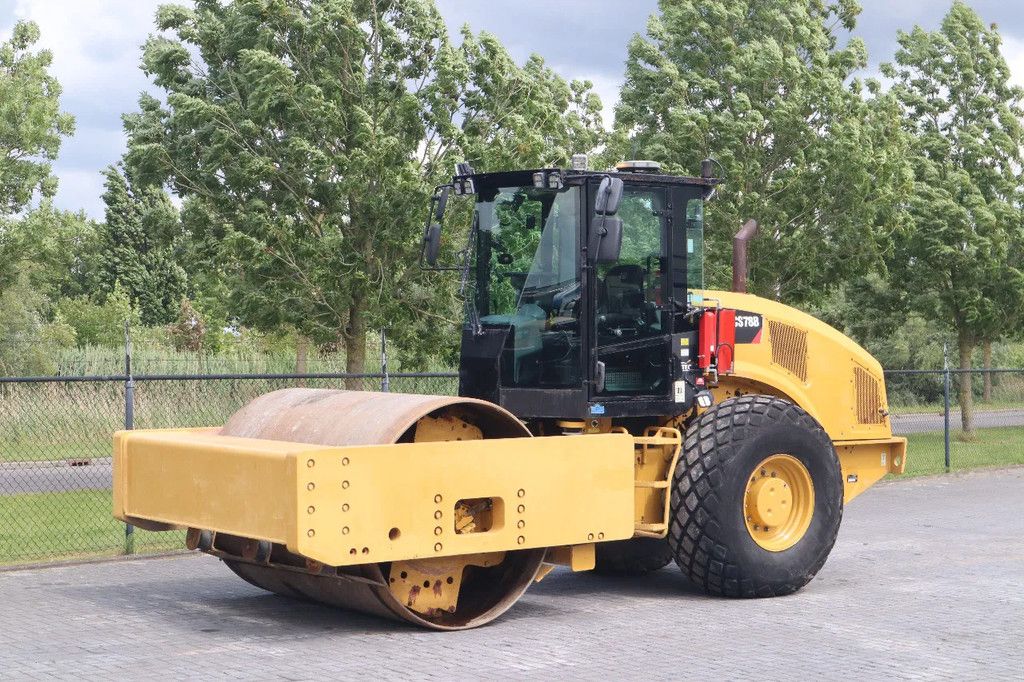 Caterpillar CS78B | TRIMBLE GPS | GOOD CONDITION