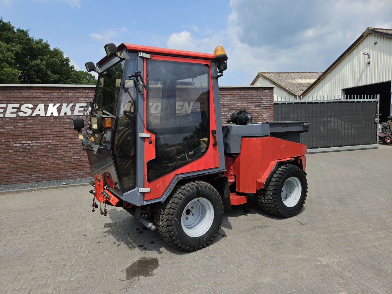 Nimos Werktuigendrager DM-Trac 501