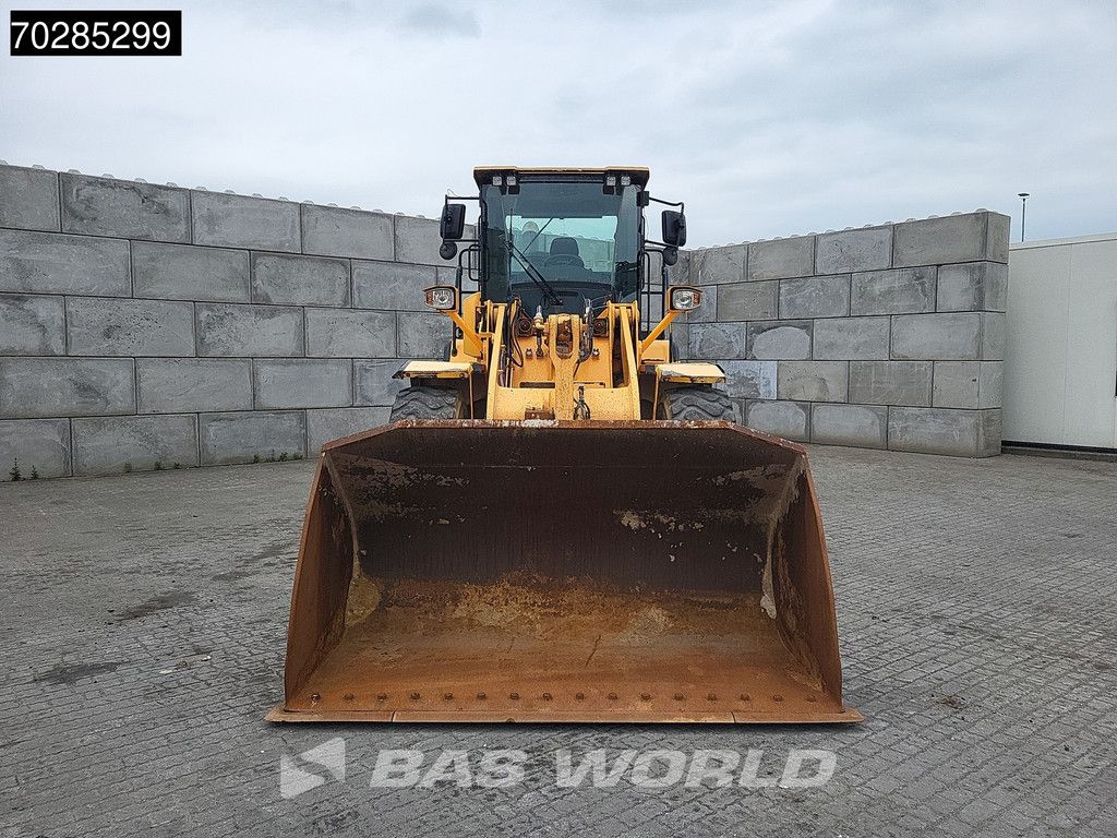 Hyundai HL955