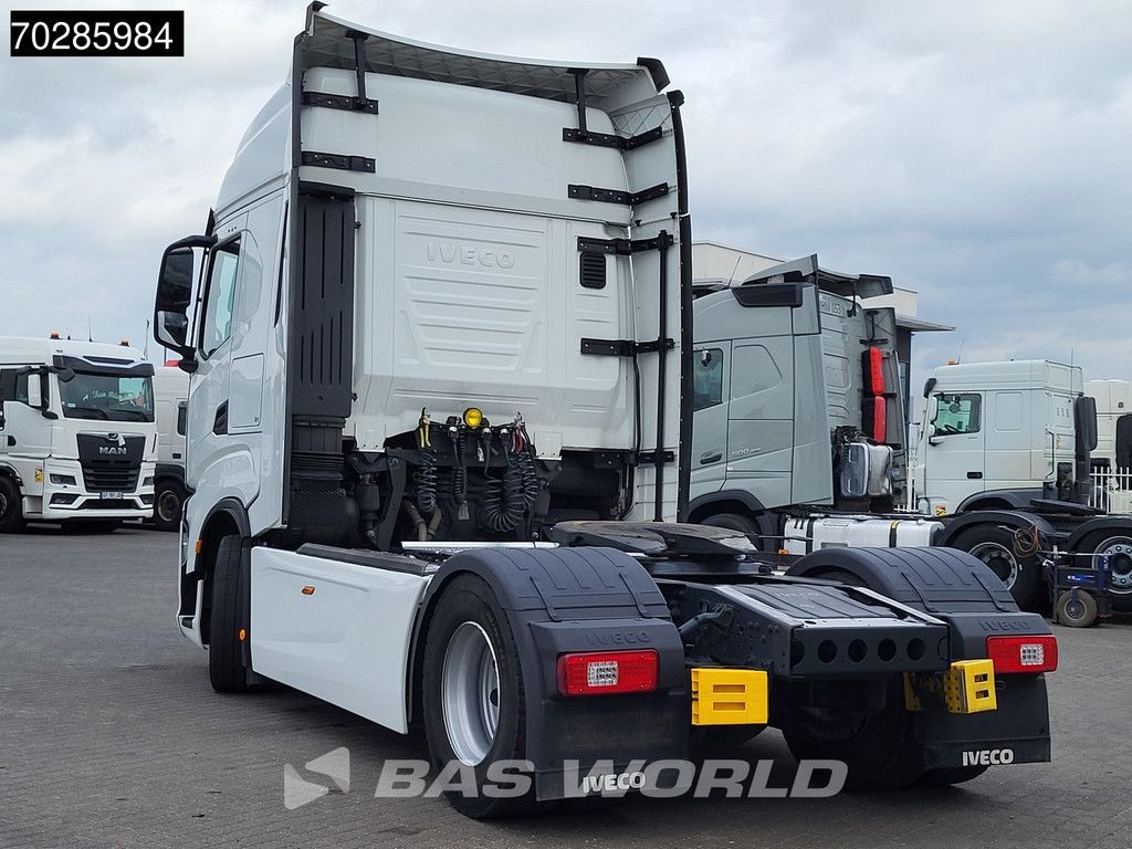 Iveco S-Way 490 4X2 Retarder Standklima 2xTanks Navi ACC LED Euro 6