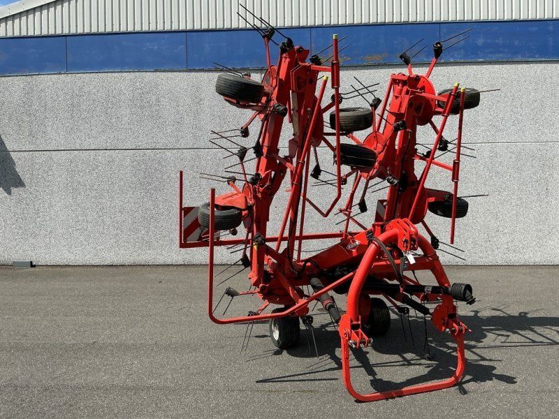 Kuhn GF8702 VENDER