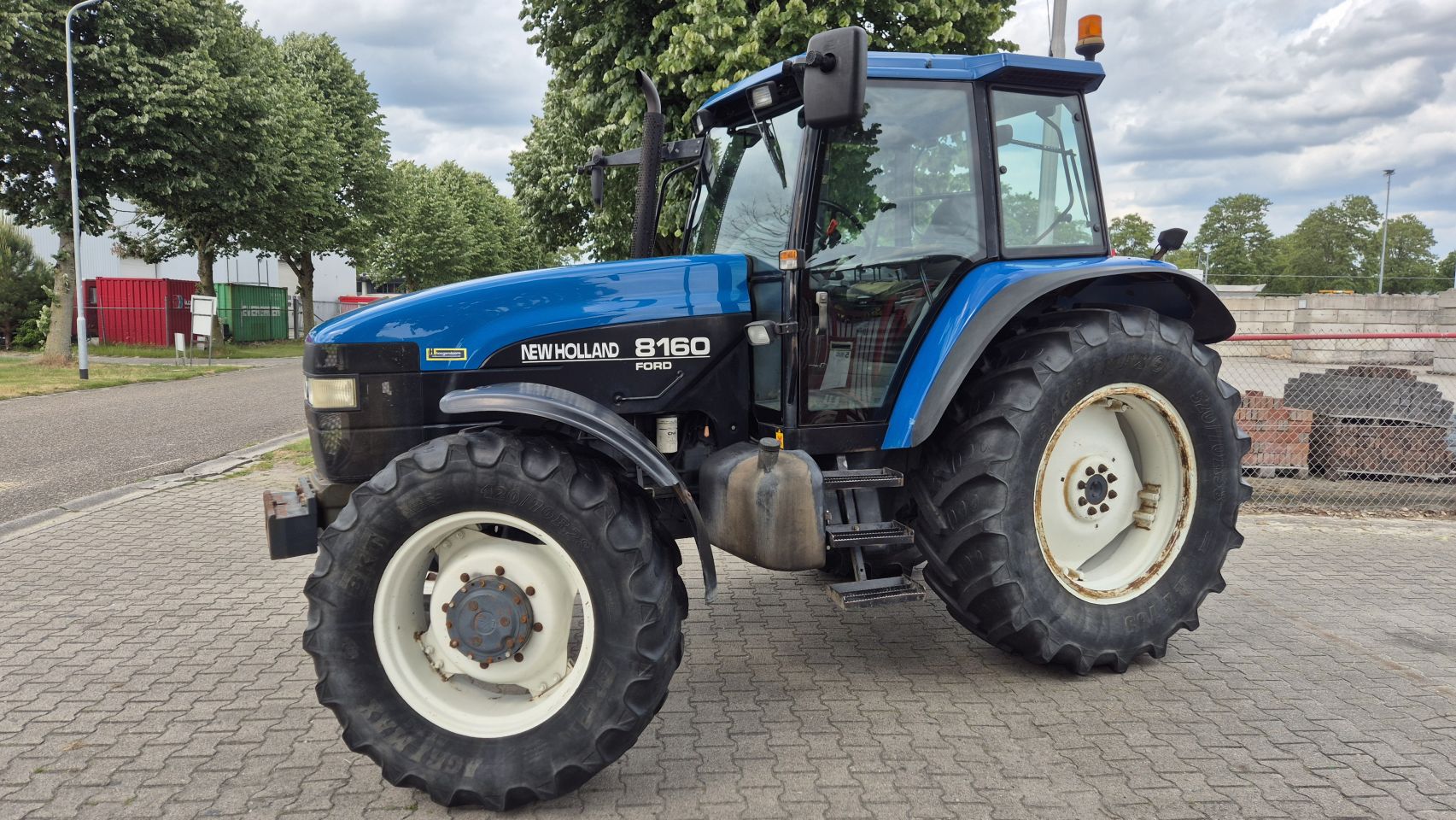New Holland 8160 RC met Airco en Kruip