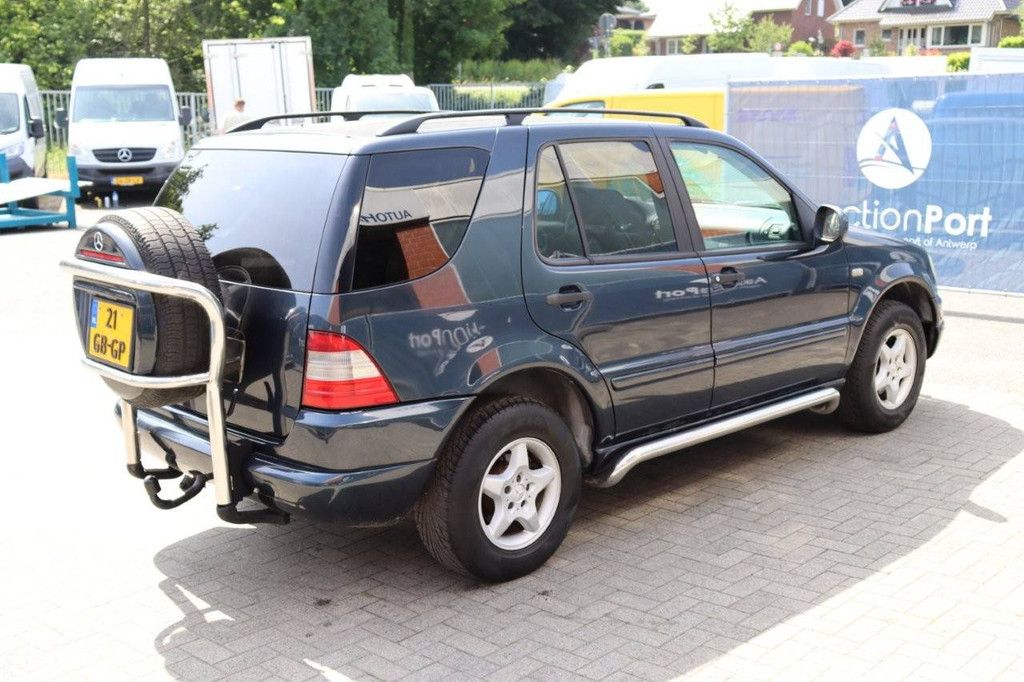 Mercedes-Benz ML 320 Benzine 1999 (Marge)