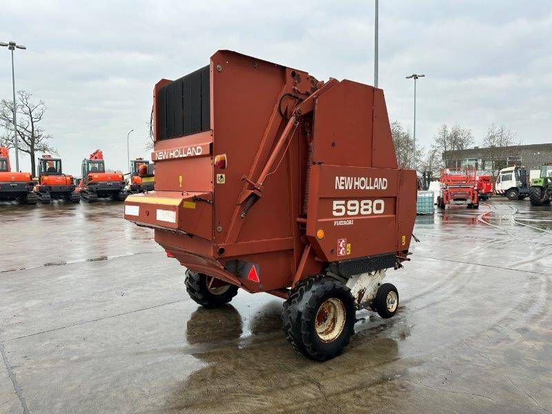 Rundballenpresse New Holland 1997