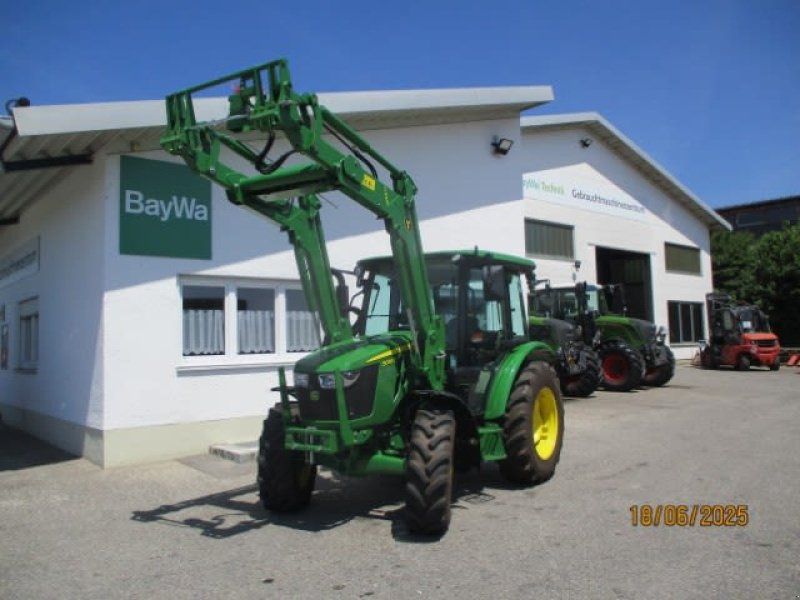 John Deere 5058 E