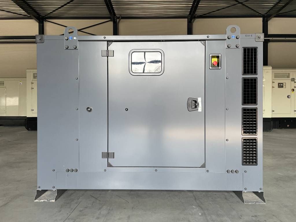 Iveco NEF45SM2 - 88 kVA Generator - DPX-17551