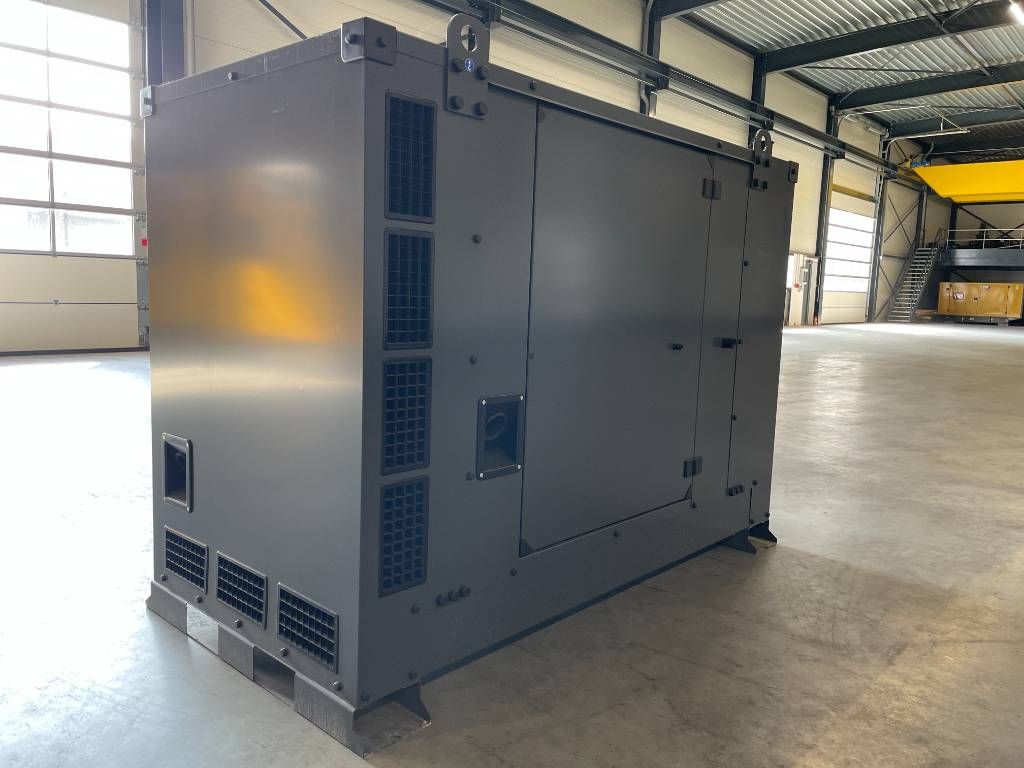 Iveco NEF45SM2 - 88 kVA Generator - DPX-17551
