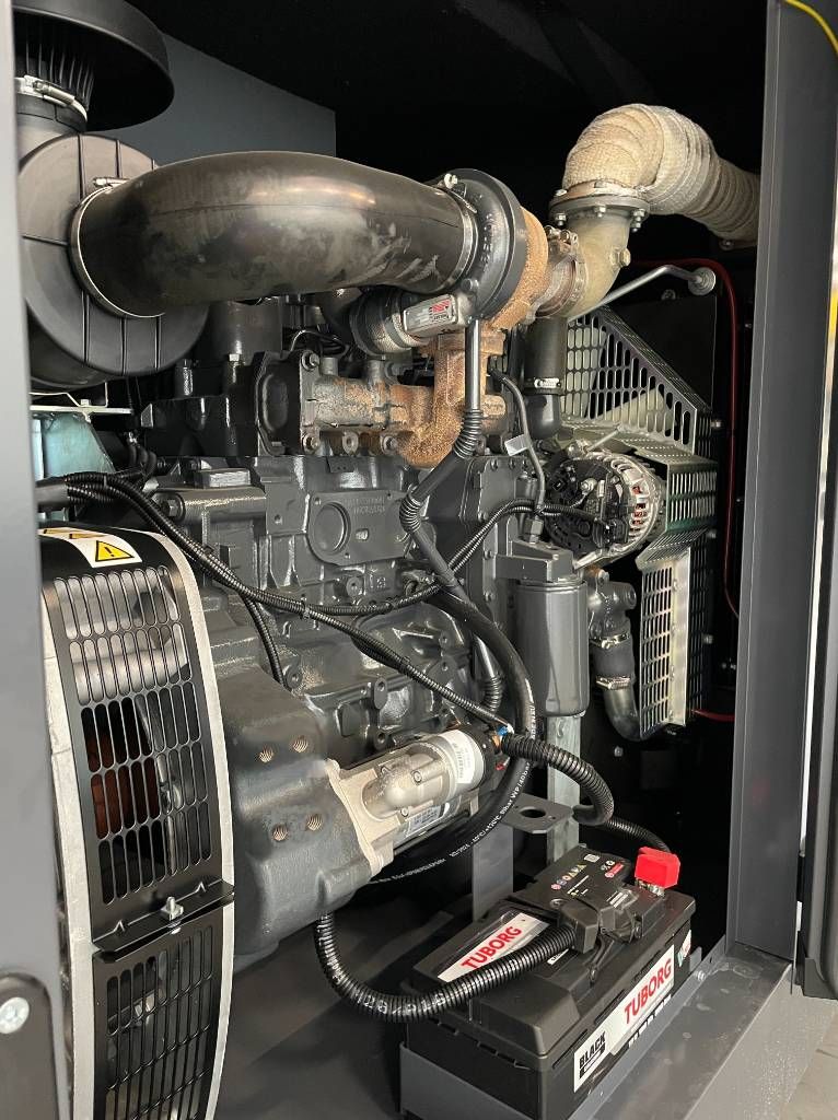 Iveco NEF45SM2 - 88 kVA Generator - DPX-17551