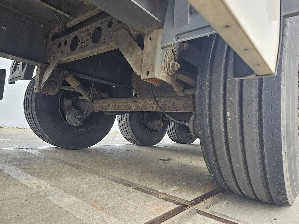 KRONE SDK 27 DRYLINER bär taillift