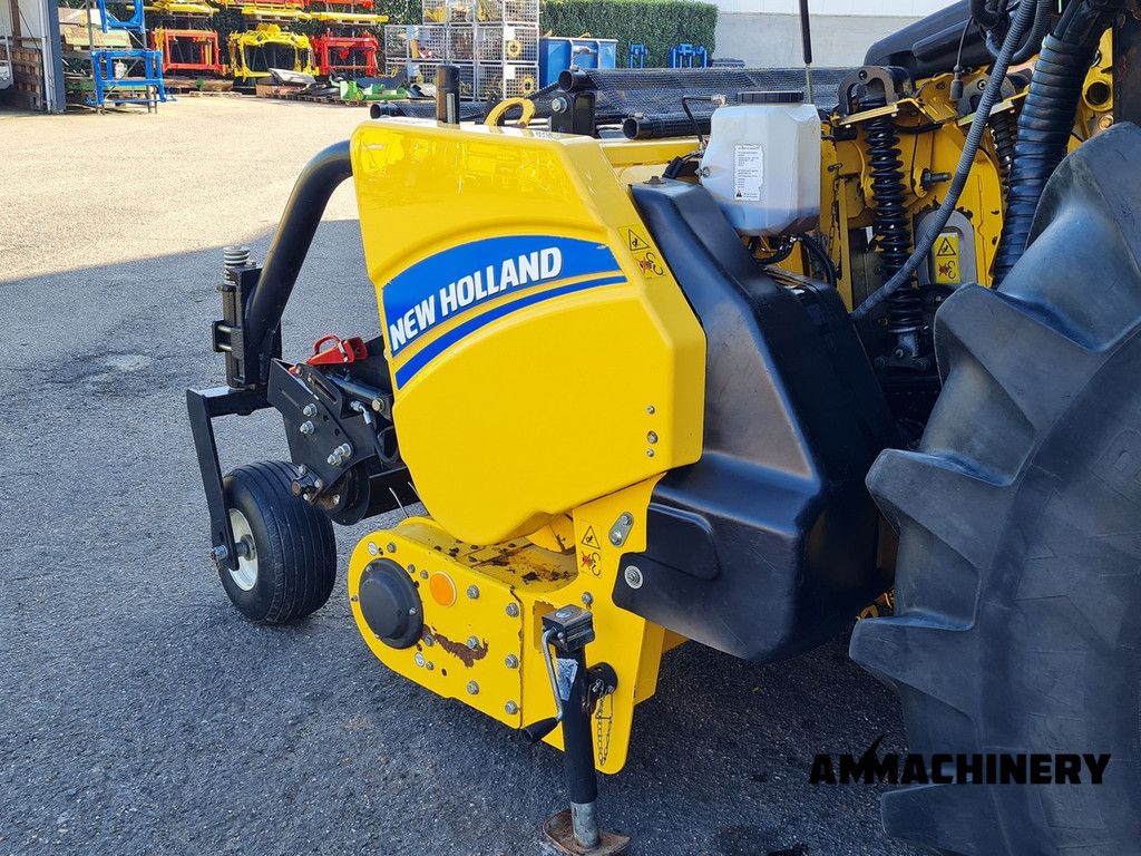 New Holland 300FP pick up