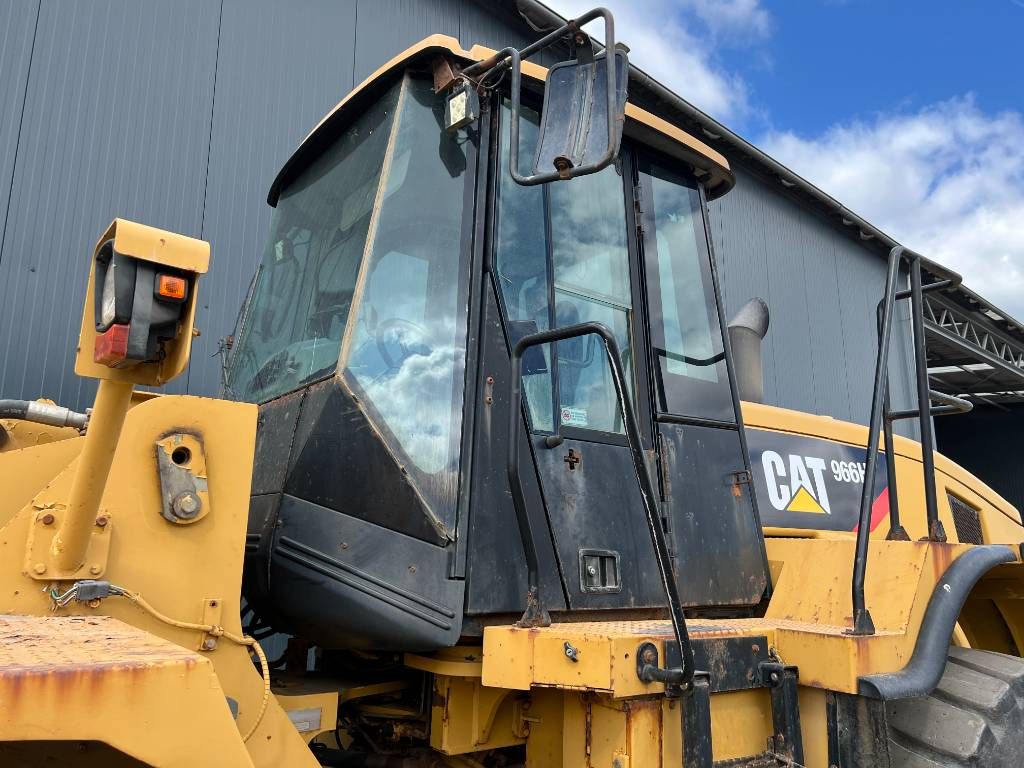 CAT 966H - Full Steering