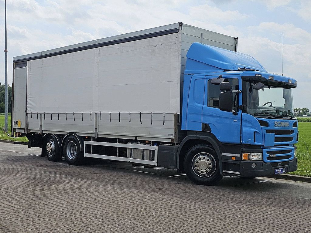 SCANIA P280 6x2*4 taillift