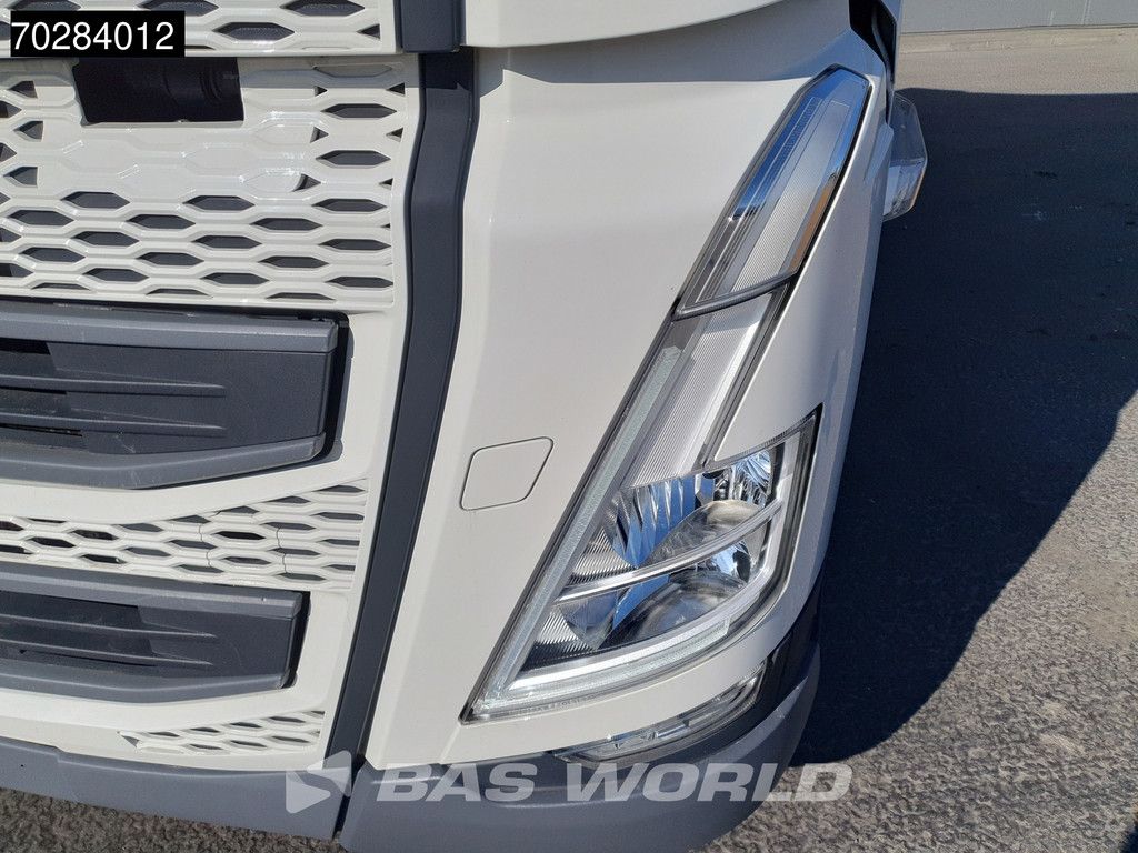 Volvo FH 500 4X2 VEB+ 2x Tanks I-ParkCool