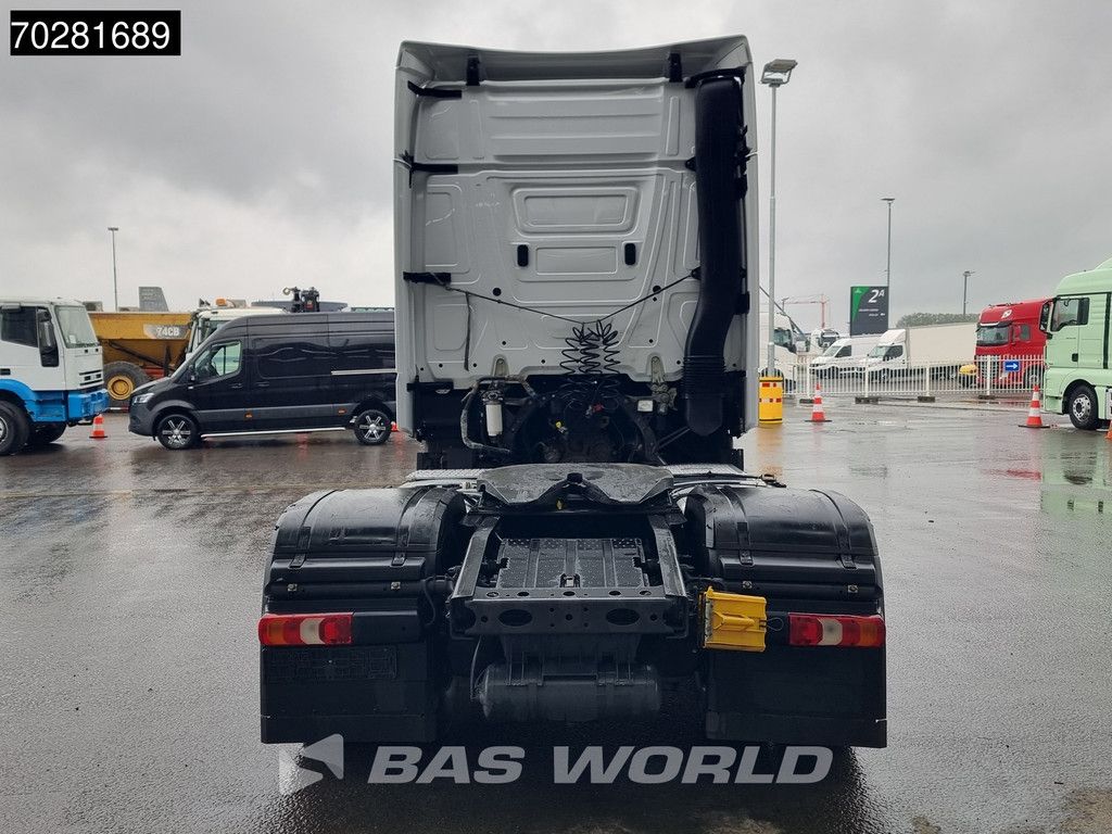 Mercedes Actros Actros 1851 4X2 BigSpace 2x Tanks
