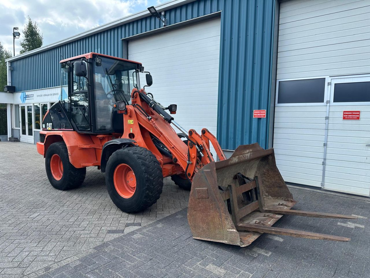 CATERPILLAR 908 (BJR 2007) 6100UUR