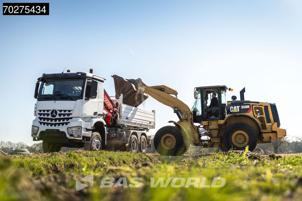 Mercedes Arocs 3348 6X6 Fassi F255A.2.24 xe-dynamic Kran Dreiseitenkipper Navi Euro 6