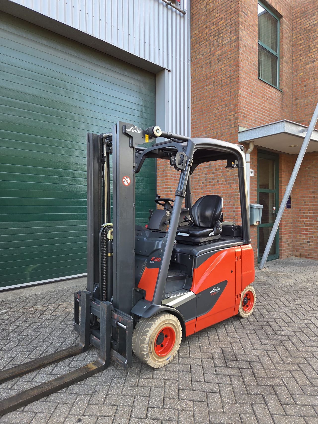 Linde E20PH-02 Triplex mast 4625 mm en integrale sideshift