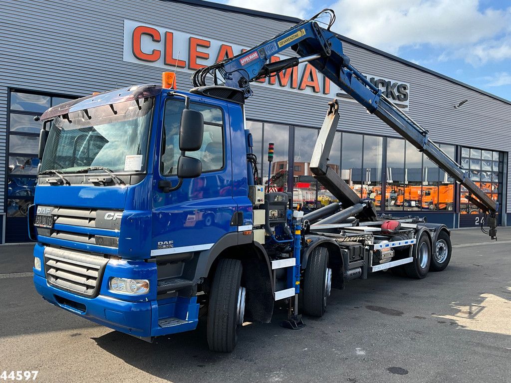 DAF FAX 85 CF 360 8x2 Euro 5 Hiab 16 Tonmeter laadkraan